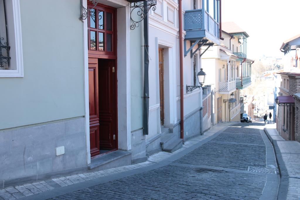 Apartment On Botanikuri Tbilisi Ngoại thất bức ảnh