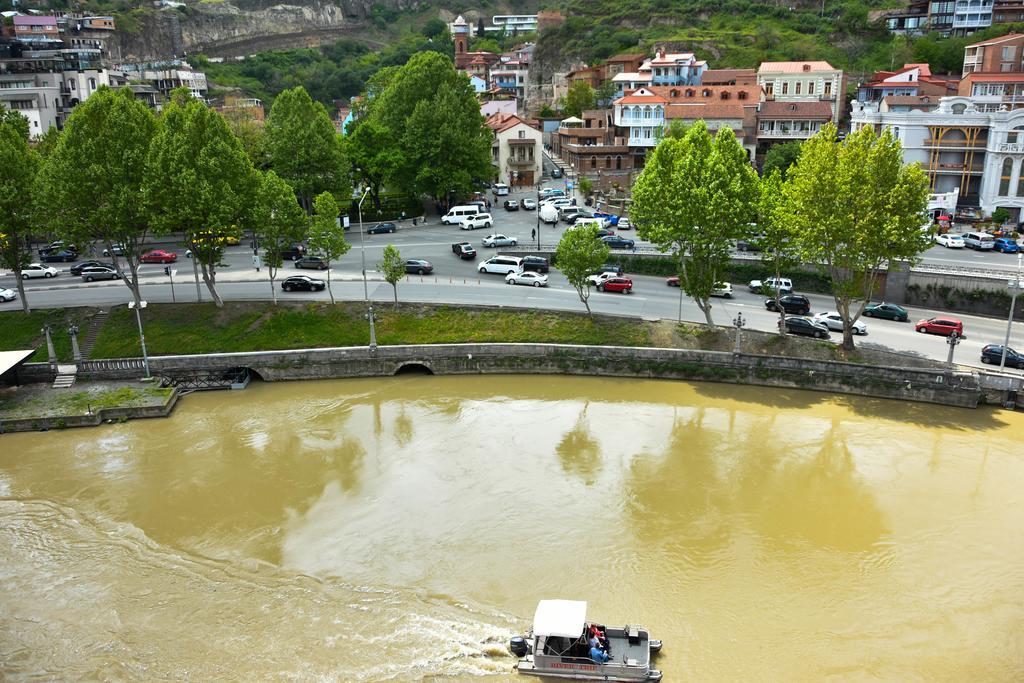 Apartment On Botanikuri Tbilisi Ngoại thất bức ảnh