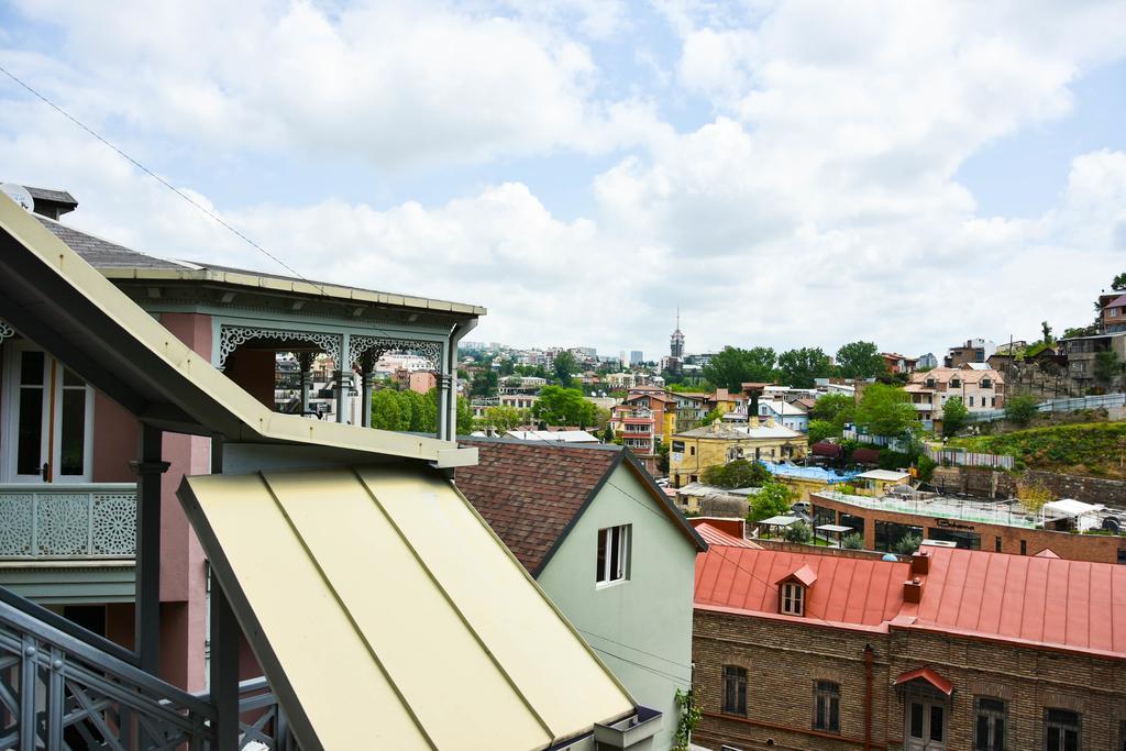 Apartment On Botanikuri Tbilisi Ngoại thất bức ảnh