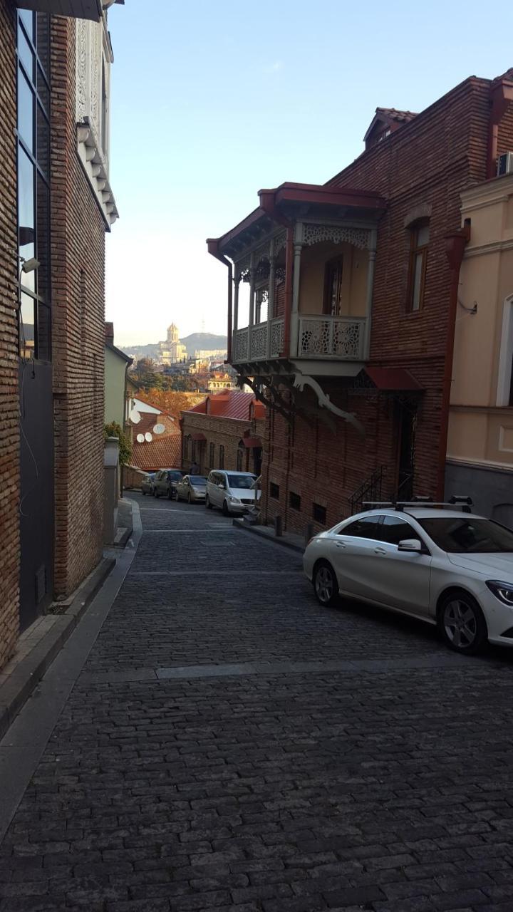 Apartment On Botanikuri Tbilisi Ngoại thất bức ảnh