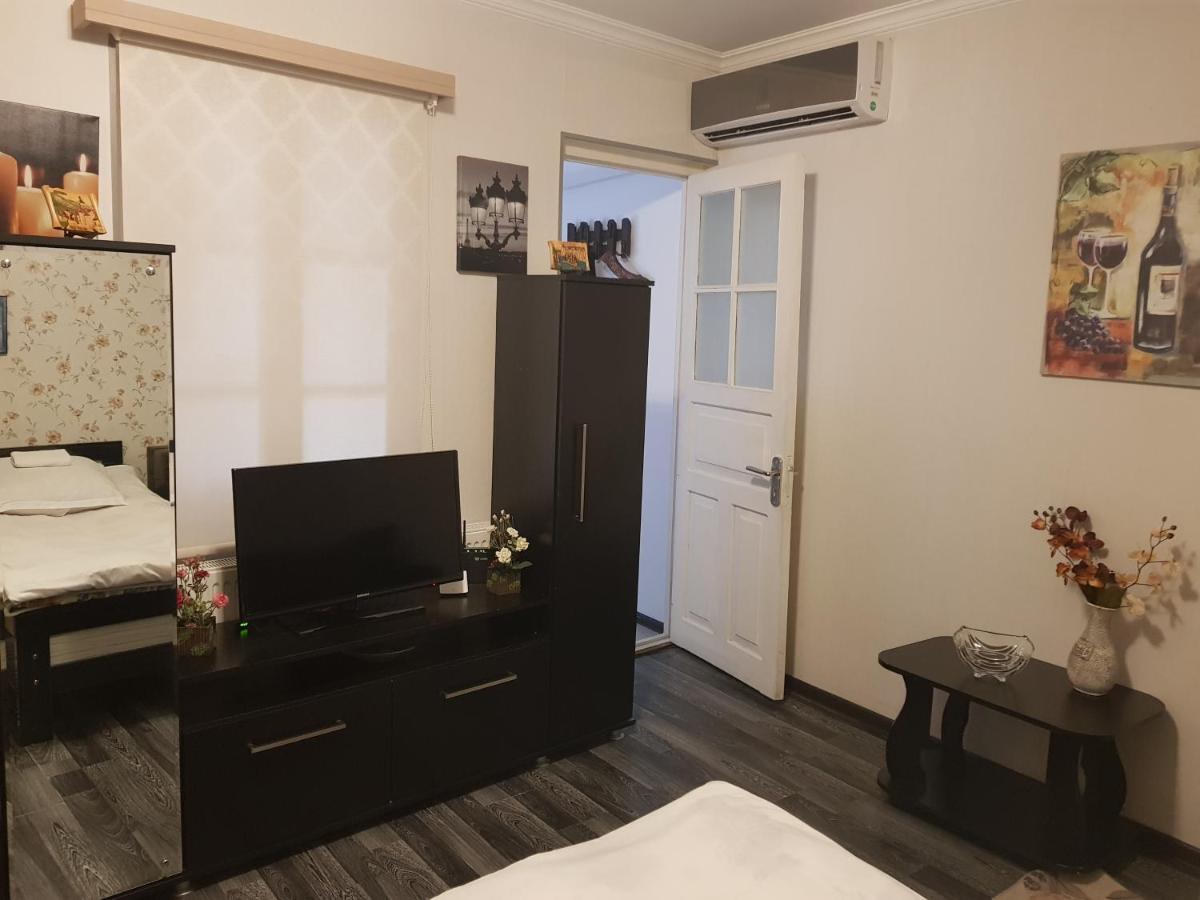 Apartment On Botanikuri Tbilisi Ngoại thất bức ảnh